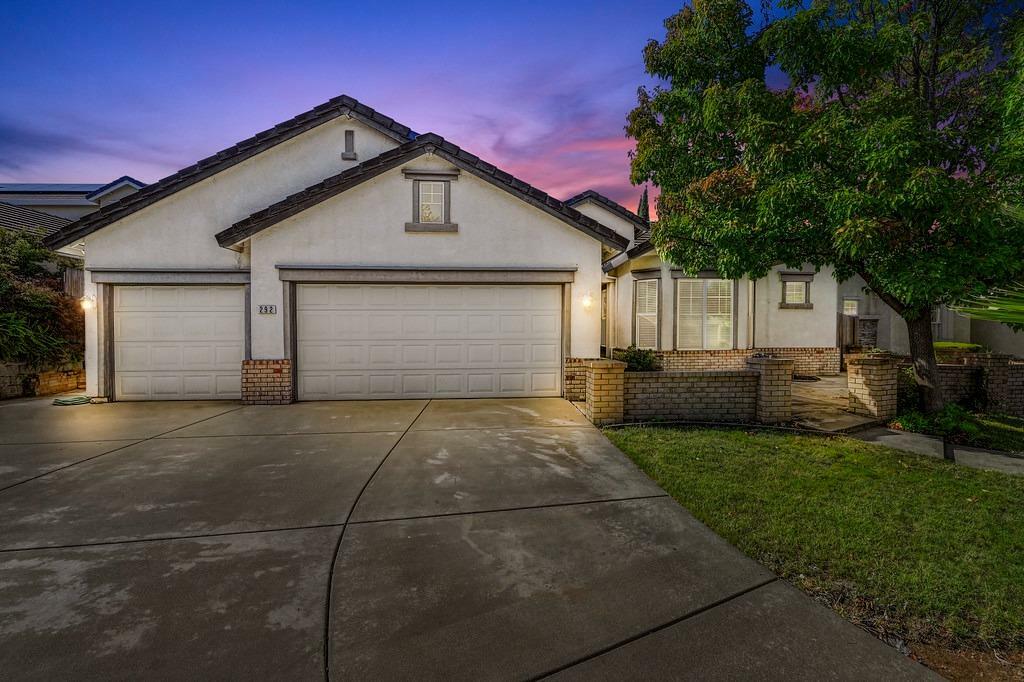 Property Photo:  292 Saint Moritz Court  CA 95648 