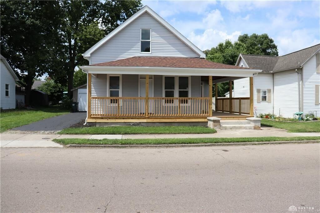 Property Photo:  132 S Elm Street  OH 45373 