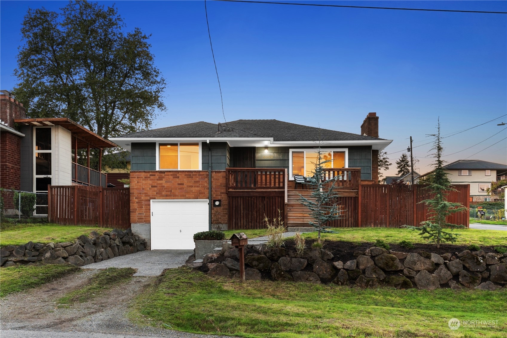 Property Photo:  6003 32nd Avenue S  WA 98118 