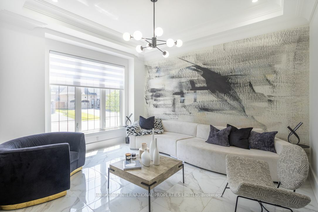 Property Photo: 32 Sir Henry Crt ON L7B0P5