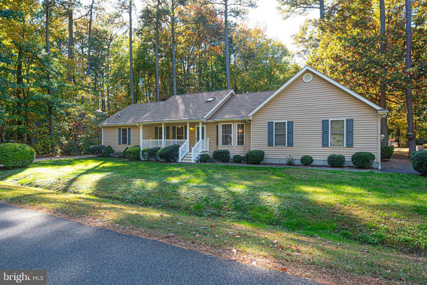 Property Photo: 54 Cresthaven Drive MD 21811