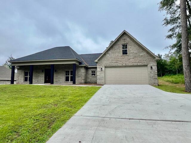 Property Photo: 9 E Jenkins Rd MS 39437