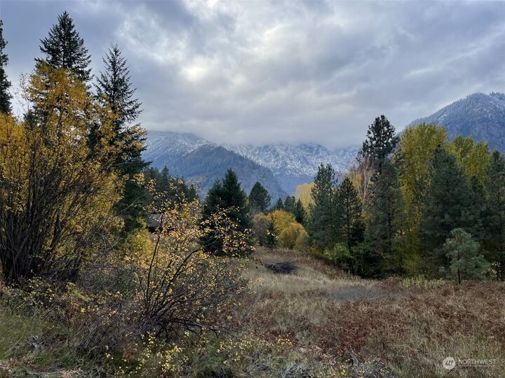 Property Photo: 1 Embroden Street WA 98826