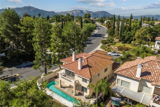Property Photo: 45054 Camino Veste CA 92592