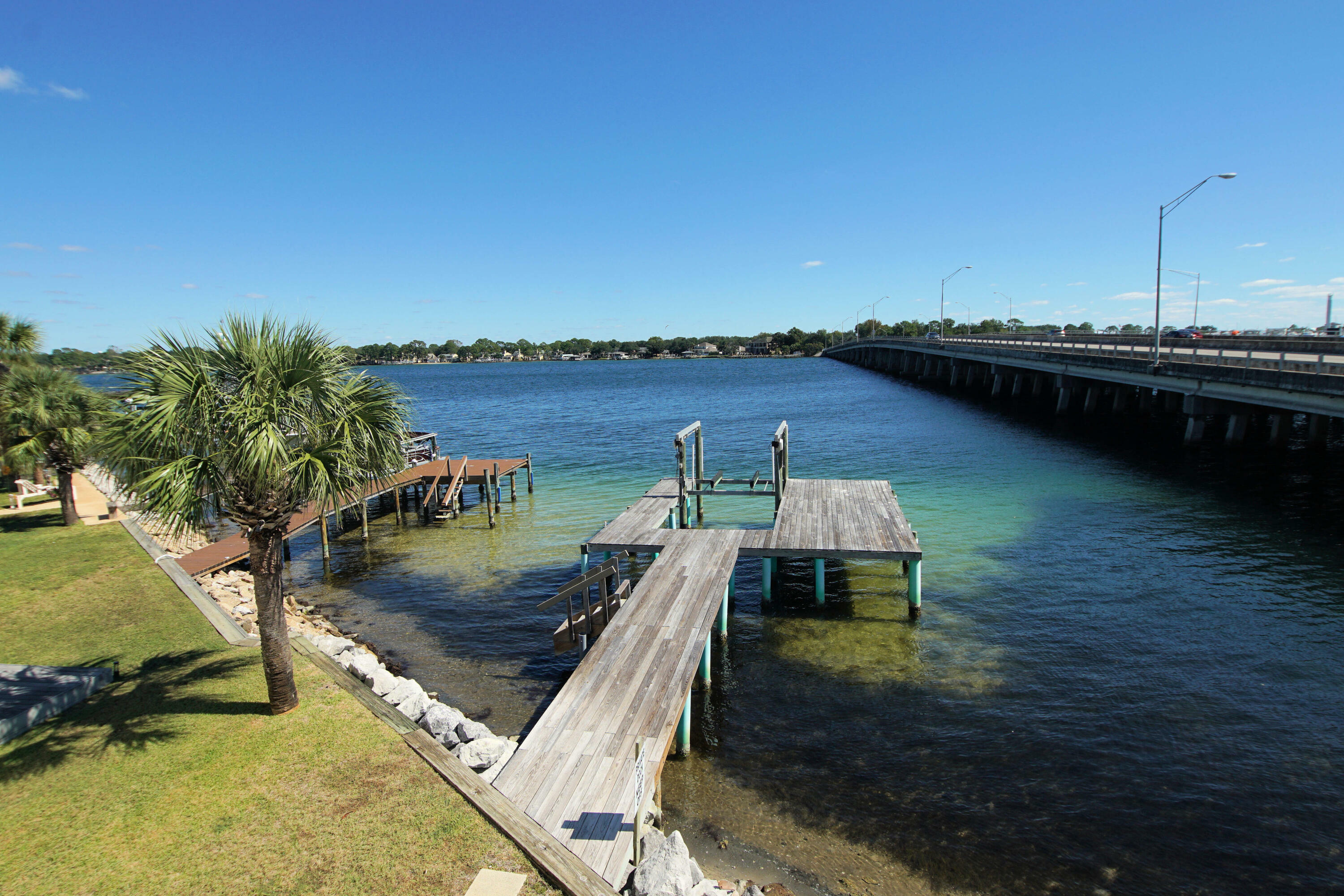 Property Photo: 901 Lighthouse Road FL 32547