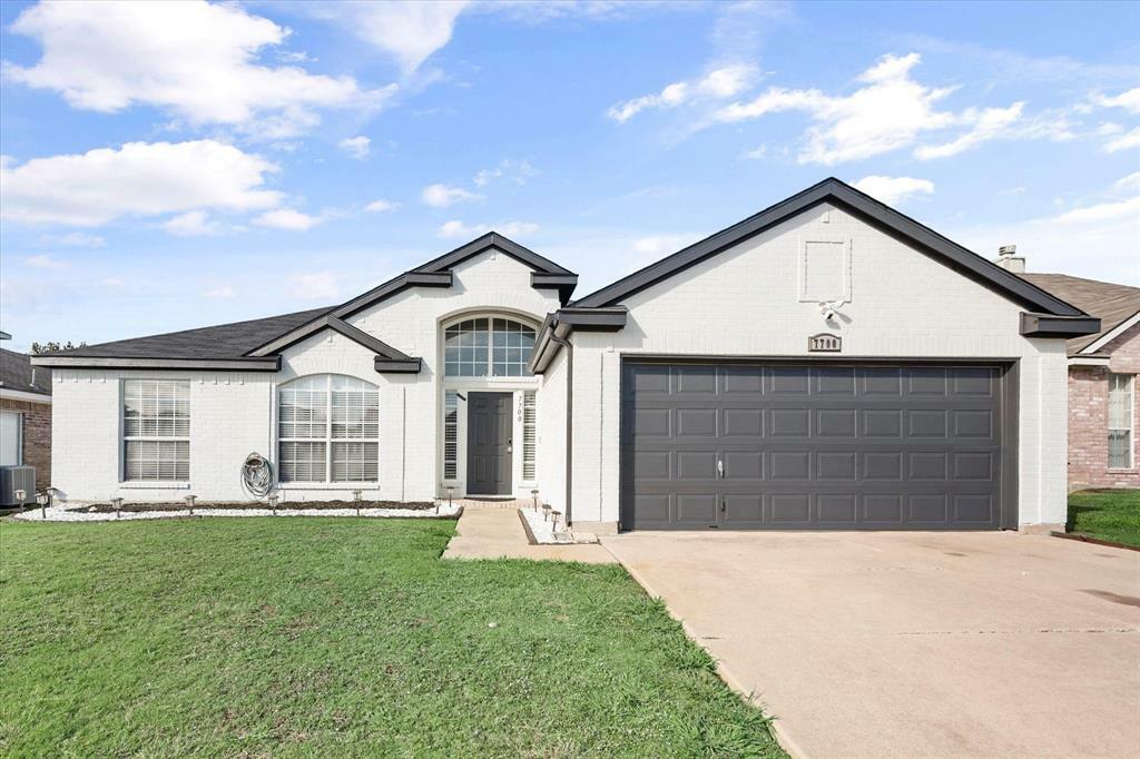 Property Photo:  7700 Kittery Lane  TX 76002 