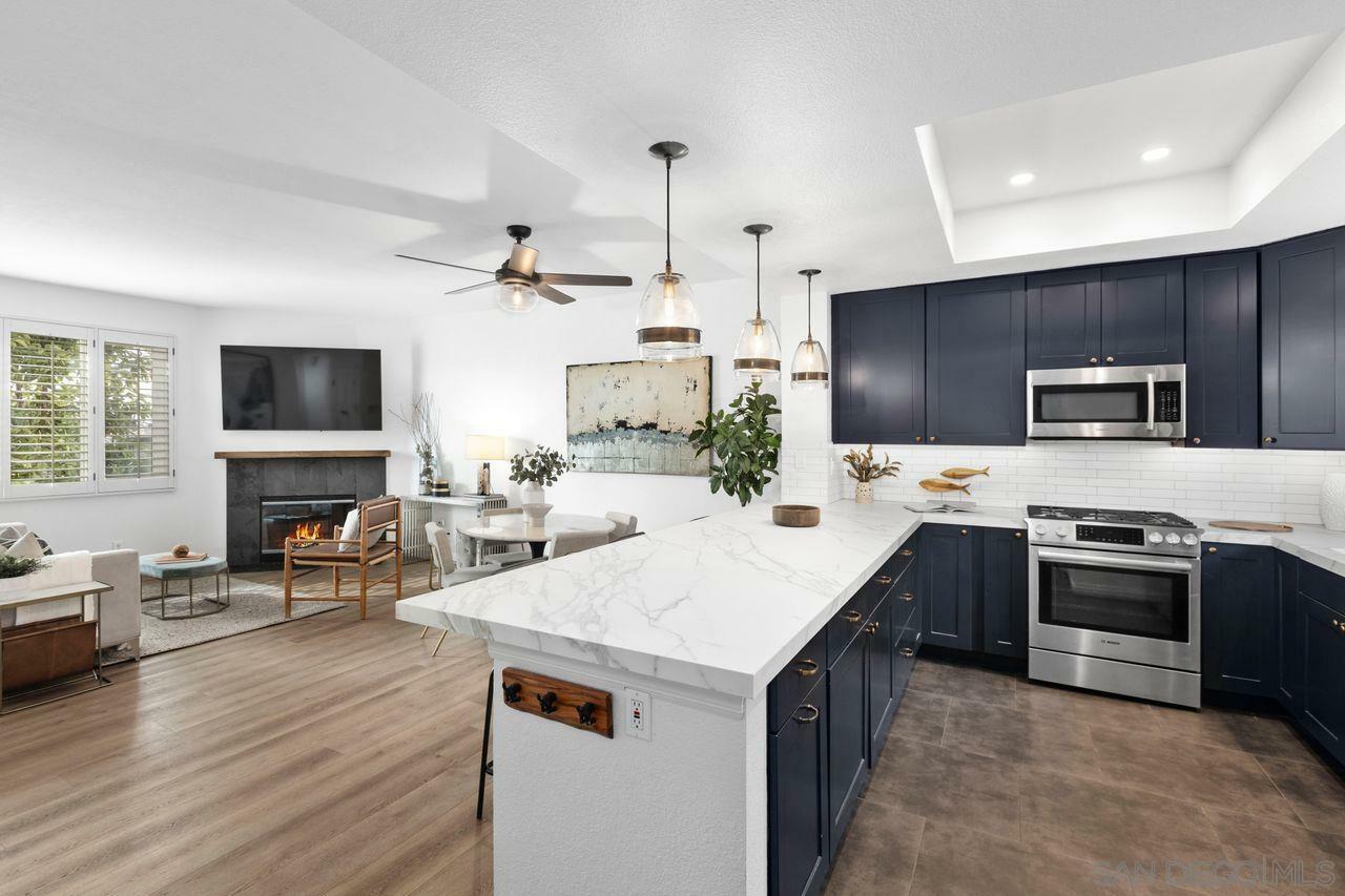 Property Photo: 928 Sapphire St B CA 92109