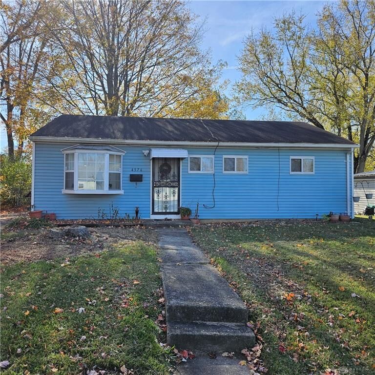 Property Photo: 4576 Live Oak Drive OH 45417