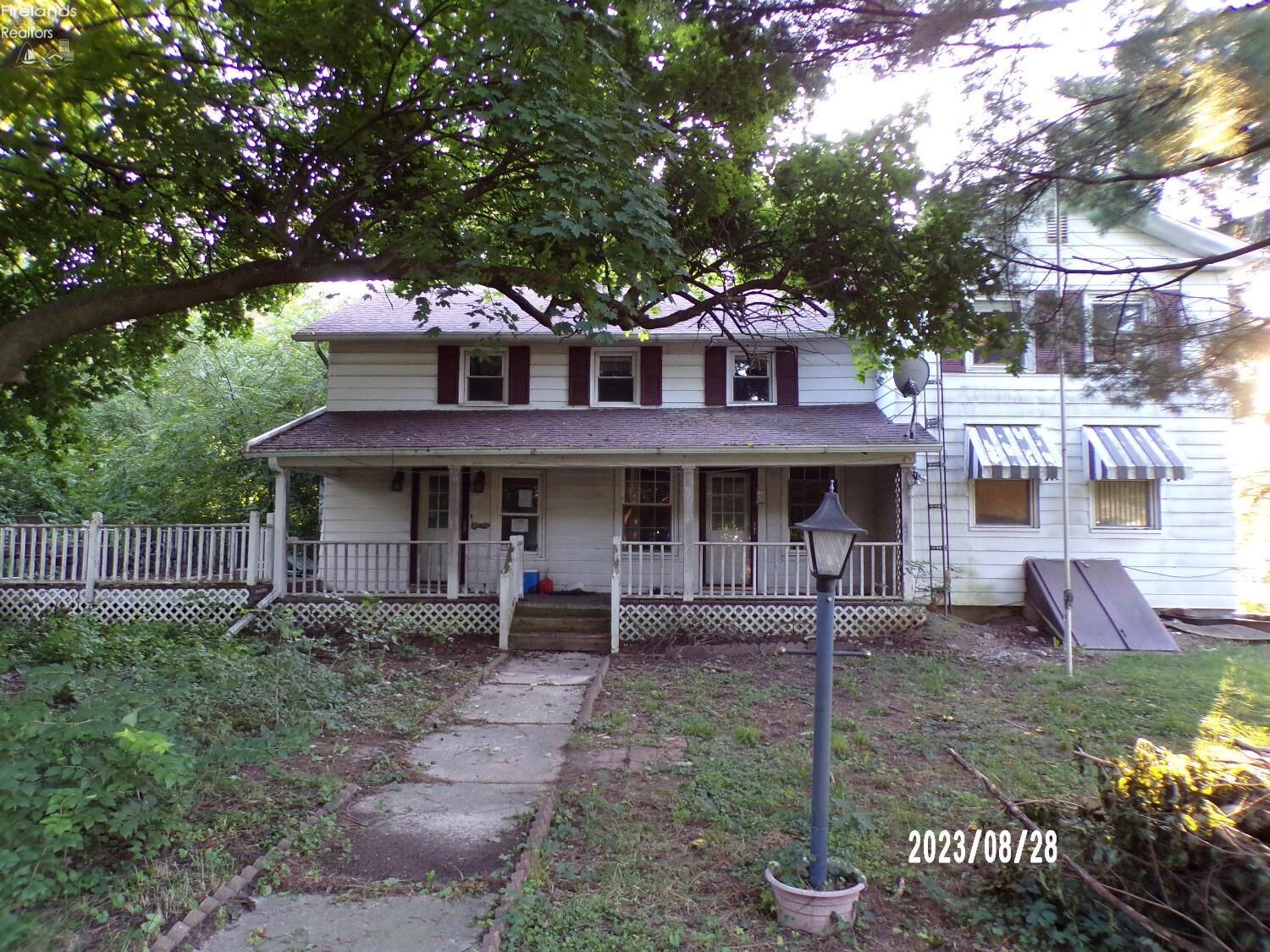 Property Photo: 5469 State Route 113 OH 44811