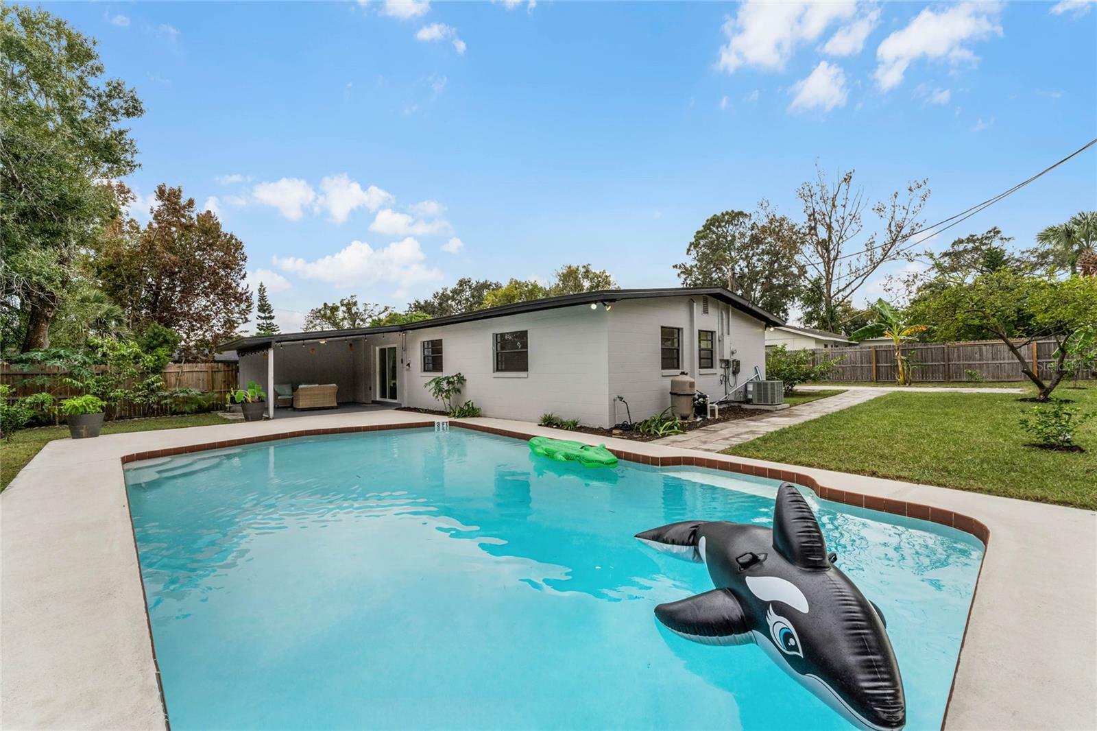 Property Photo:  2915 Winfield Street  FL 32810 