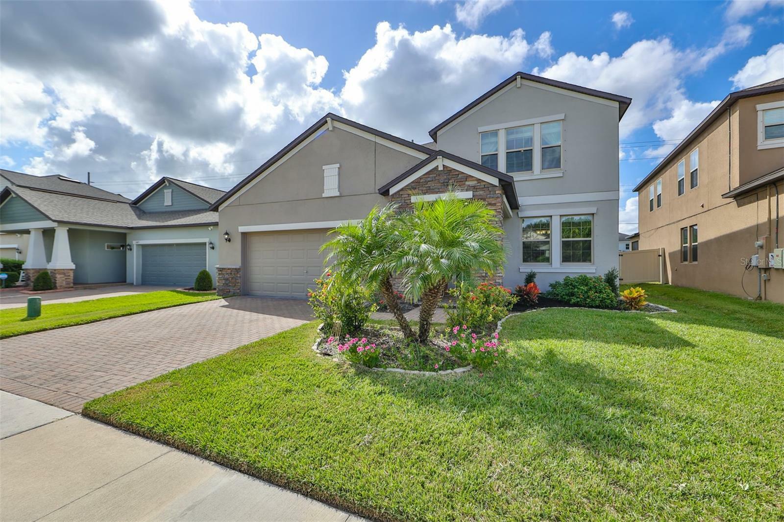 Property Photo:  11411 Chilly Water Court  FL 33569 