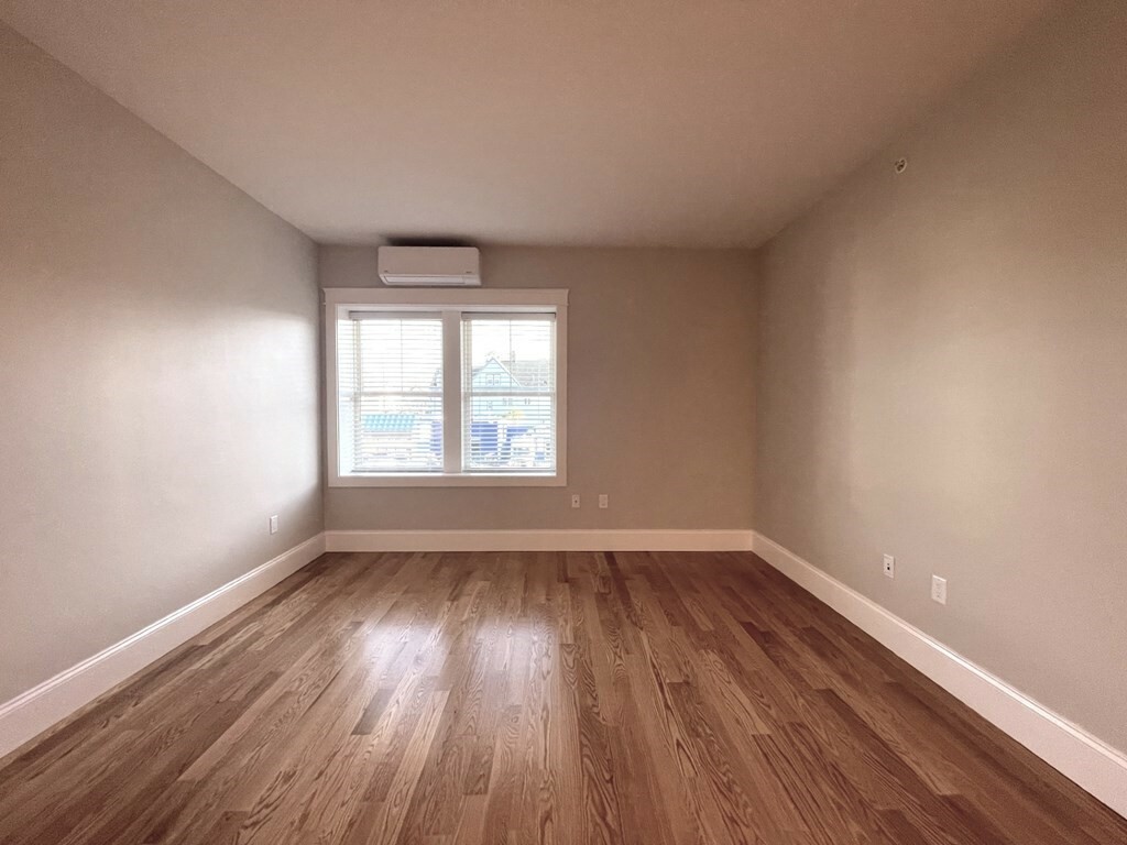 Property Photo: 138 Eastern Ave 6 MA 02148
