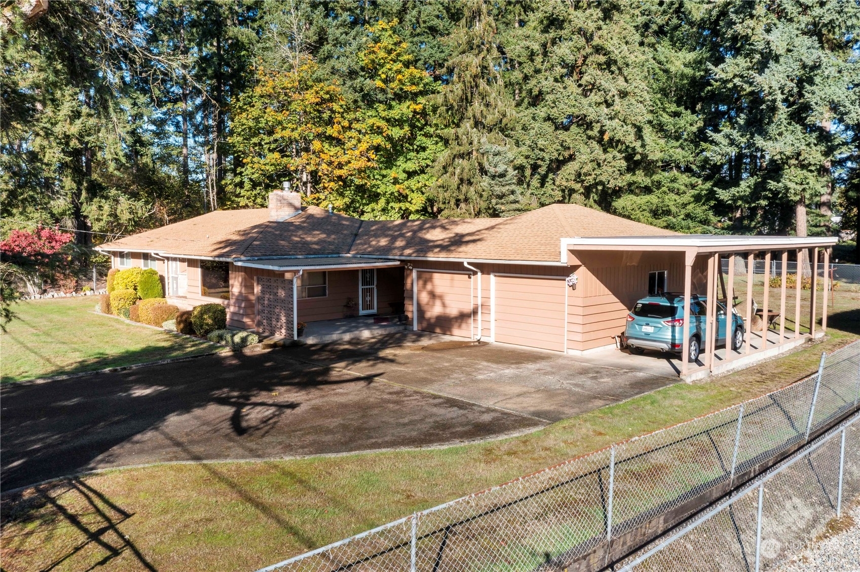 Property Photo:  7509 122nd Street E  WA 98373 