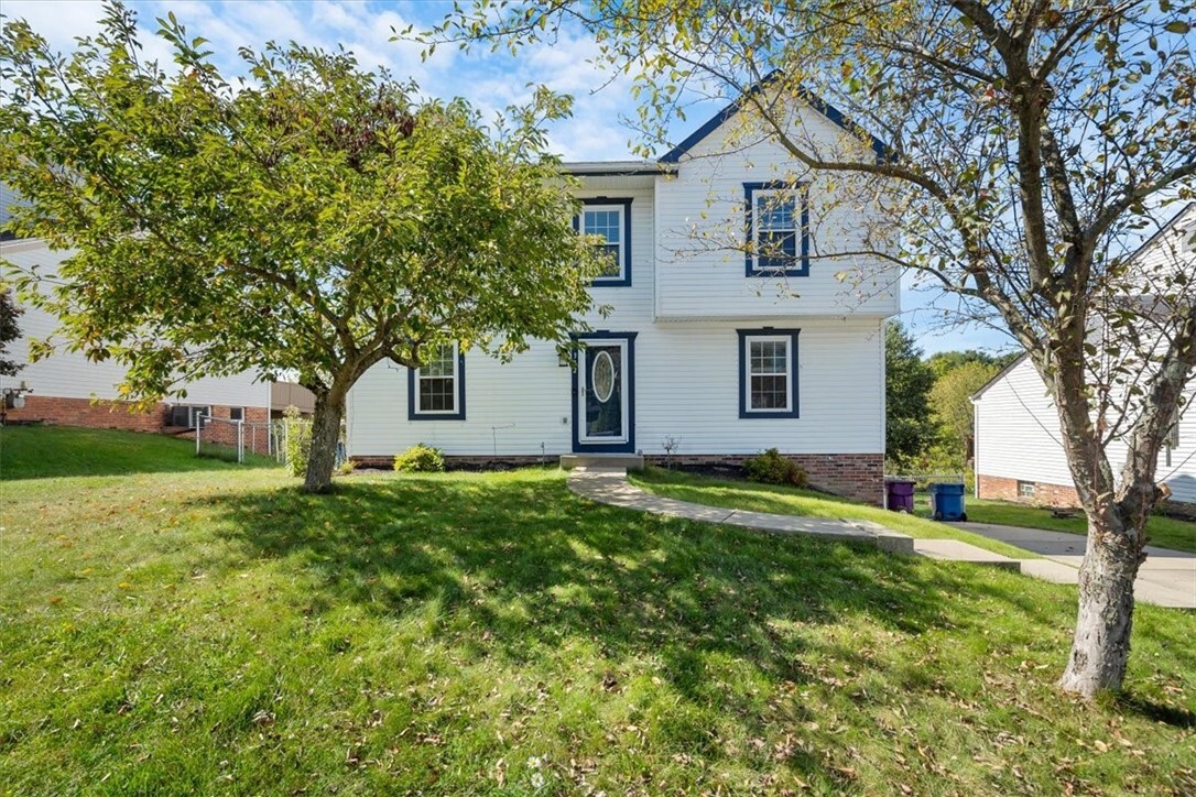 Property Photo: 302 Carriage Blvd PA 15239