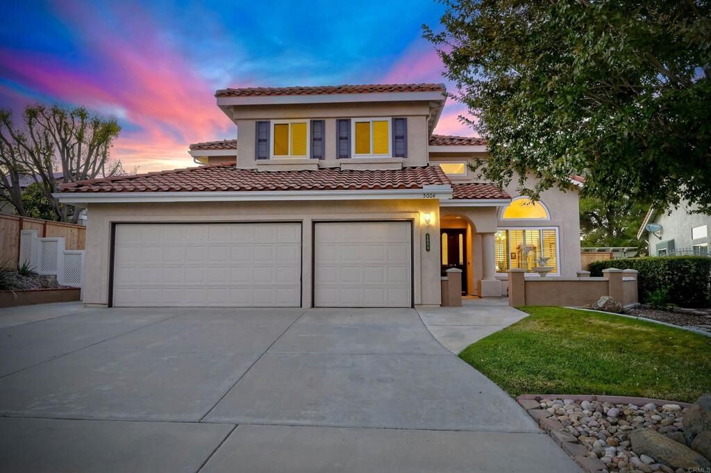 Property Photo:  5004 Avenida De La Plata  CA 92057 