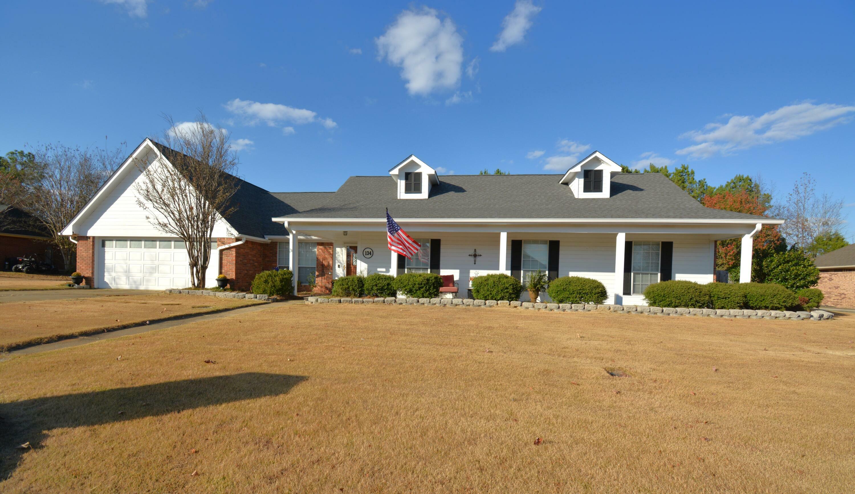 Property Photo:  134 Willoughby Oaks  MS 38866 