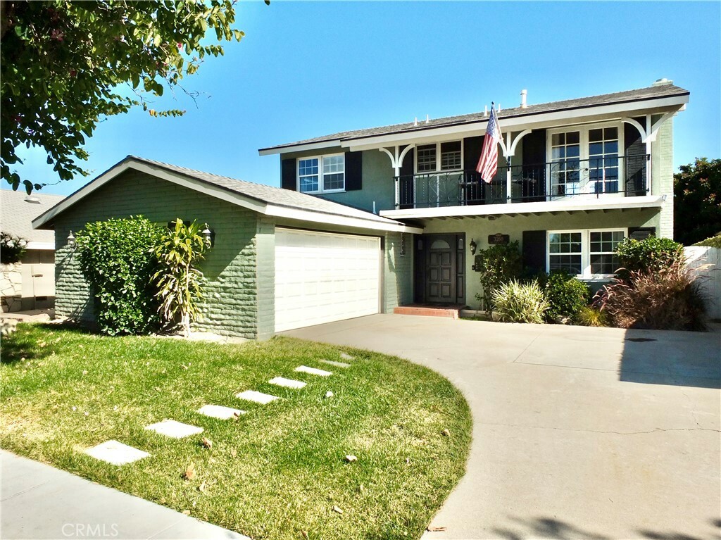 Property Photo: 3260 Val Verde Avenue CA 90808