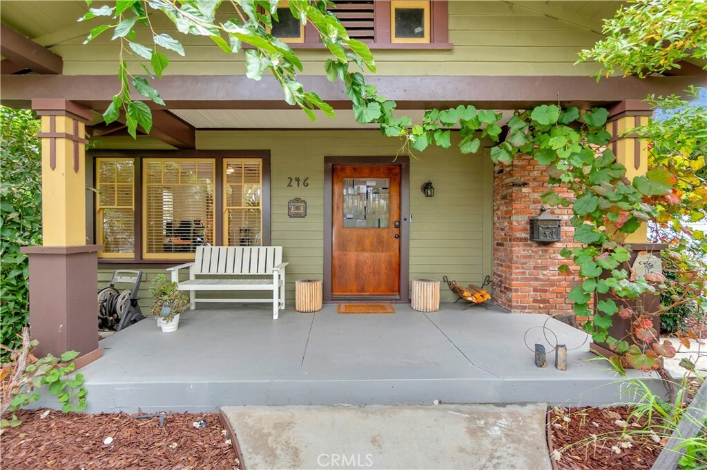 Property Photo: 246 Molino Avenue CA 90803