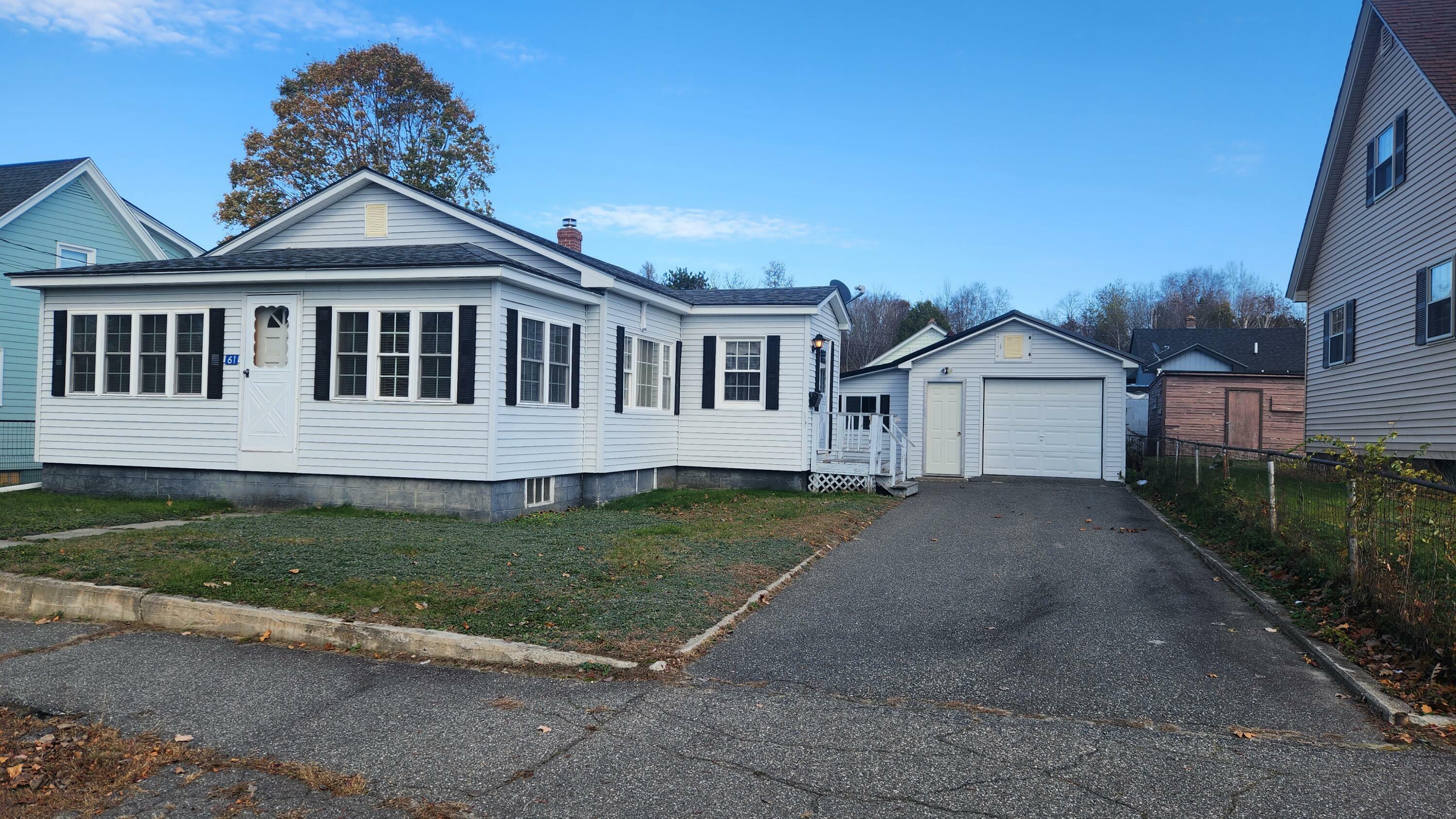 Property Photo:  61 Waldo Street  ME 04462 