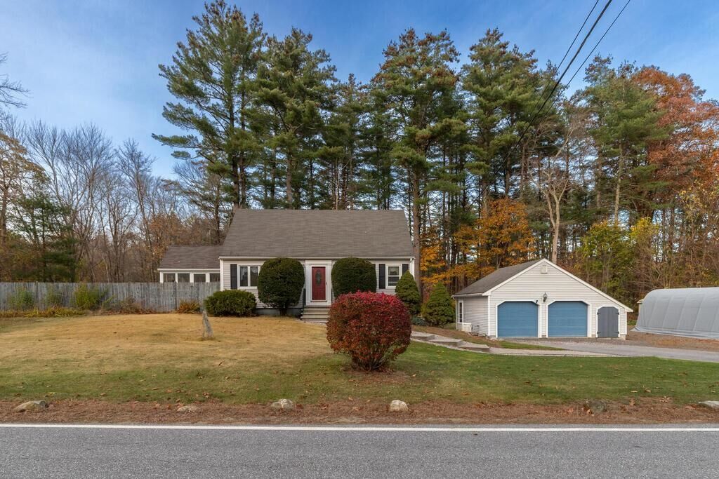 Property Photo:  125 Dutton Road  NH 03076 