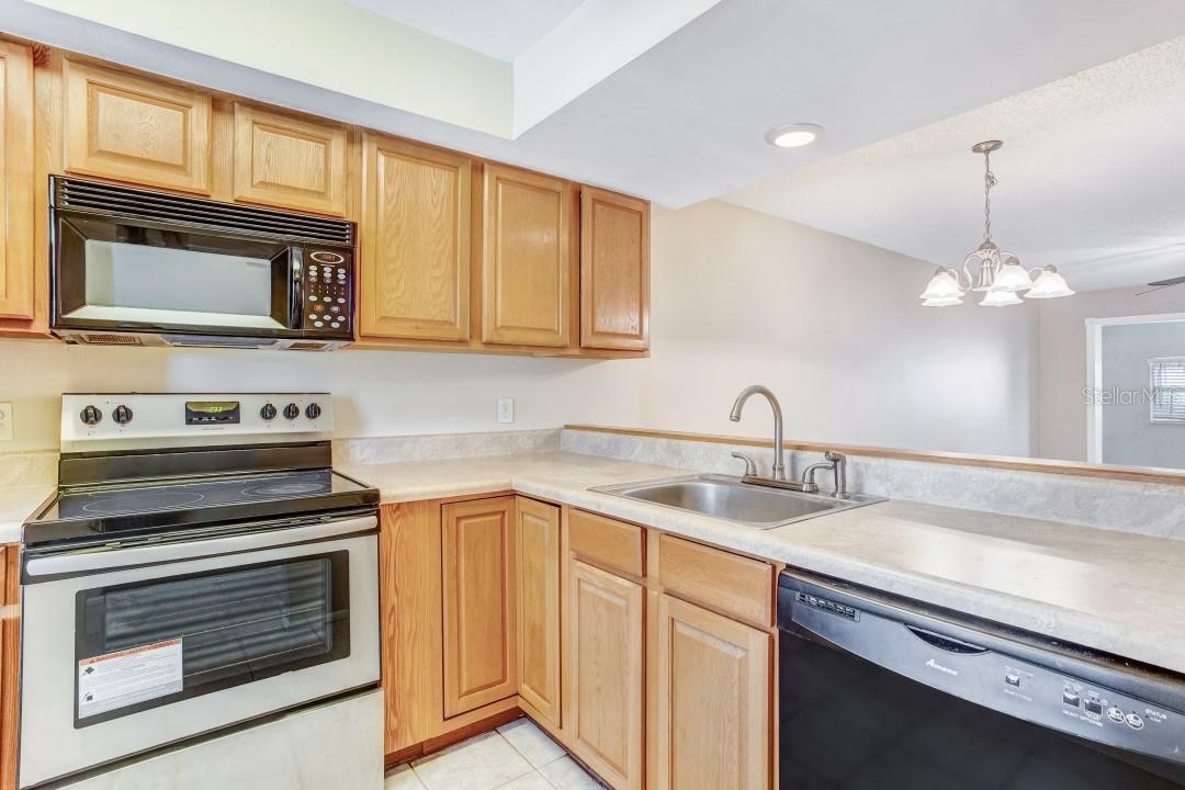Property Photo: 2004 Sunset Grove Lane FL 33765