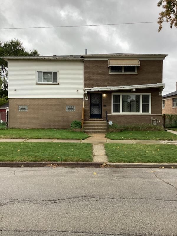 Property Photo:  7935 S Blackstone Avenue  IL 60619 