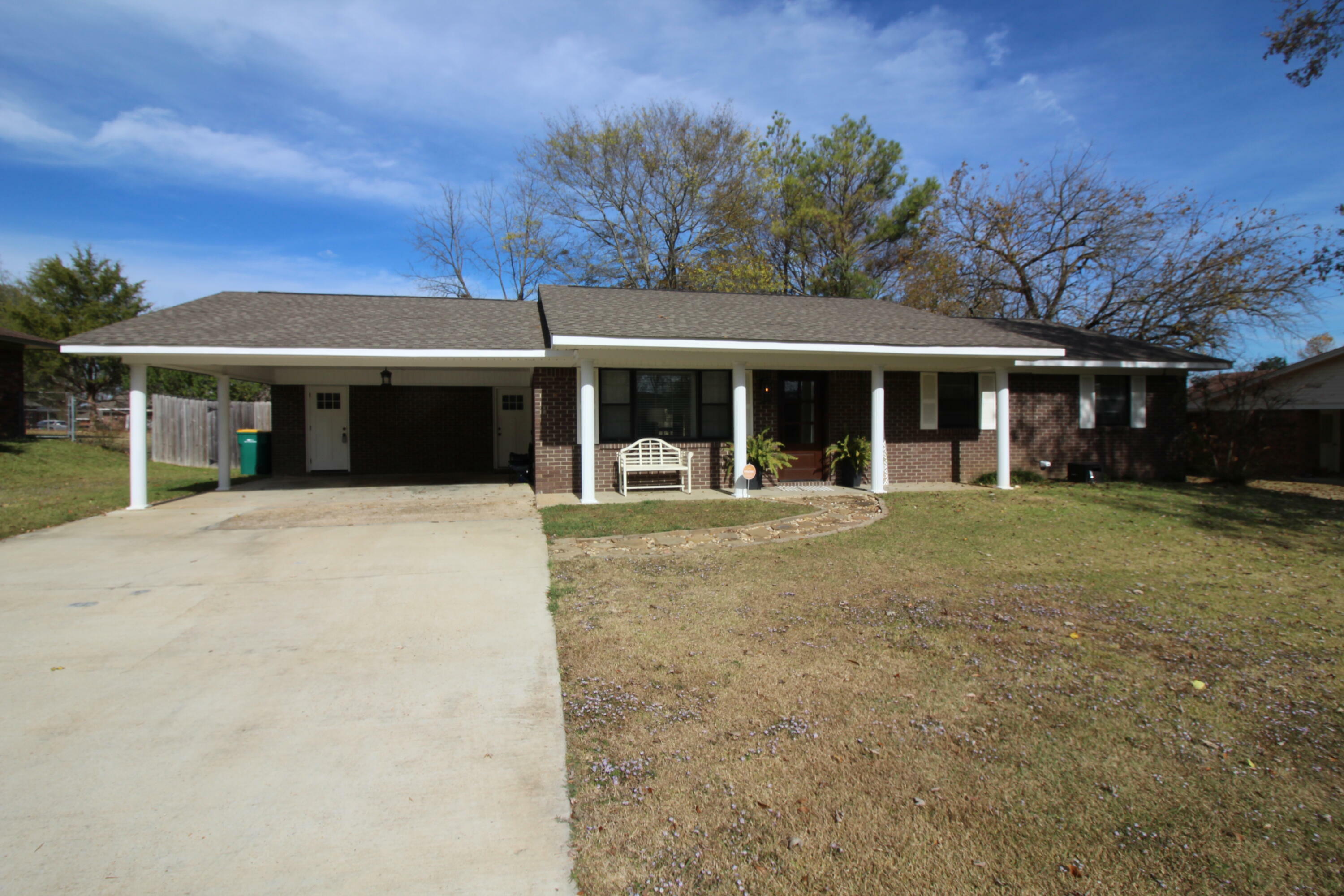 Property Photo: 2502 Buckner St. MS 38801