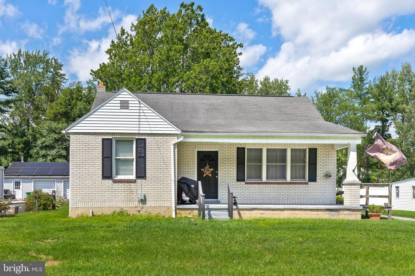 Property Photo: 723 Turnpike Road PA 17022