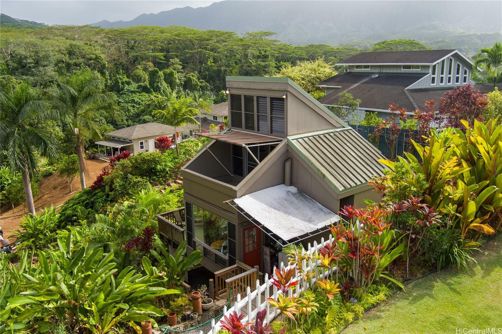 Property Photo:  1068A Maunawili Road  HI 96734 