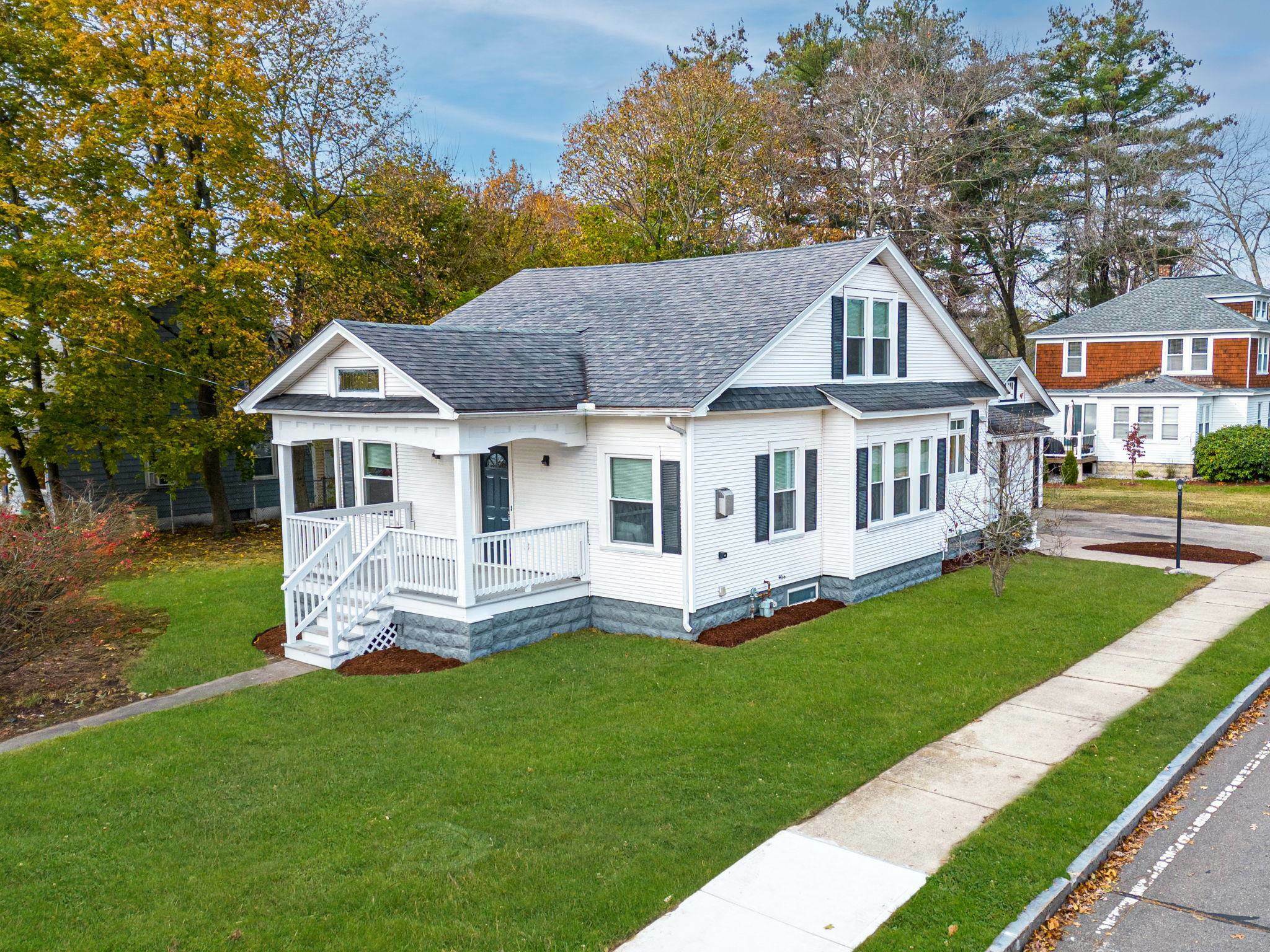 Property Photo: 15 E Dunstable Road NH 03060-5865
