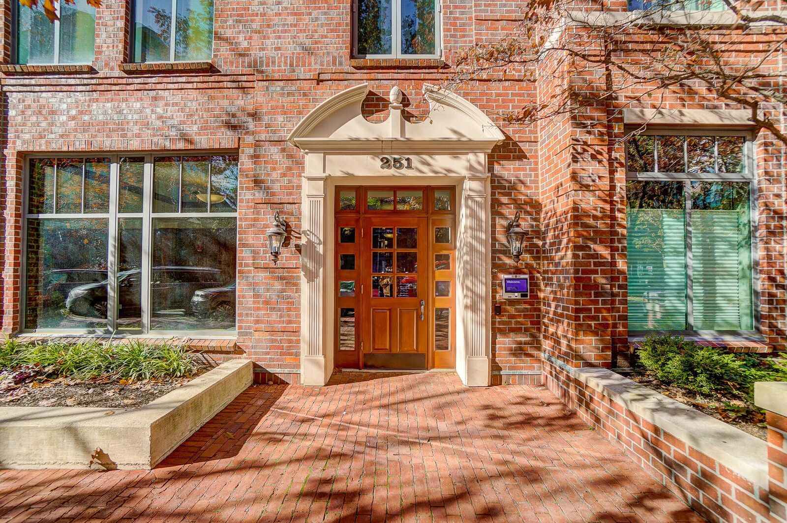 Property Photo:  251 Daniel Burnham Square  OH 43215 