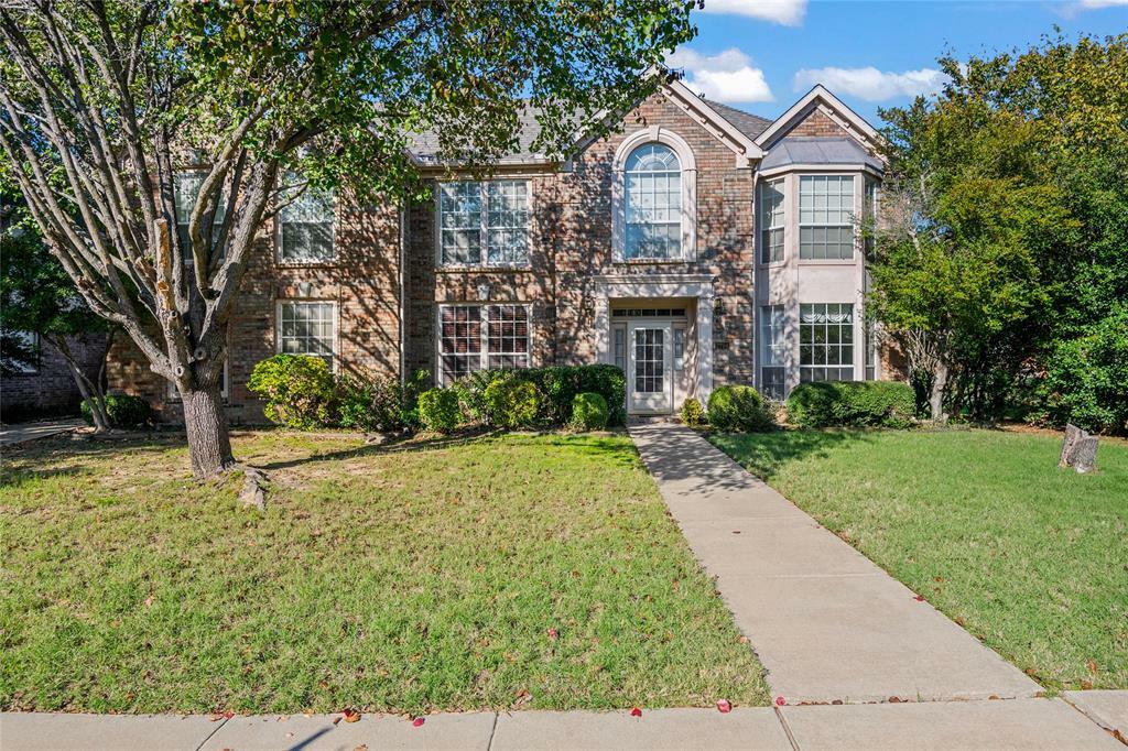 Property Photo: 2704 Rosecliff Terrace TX 76051