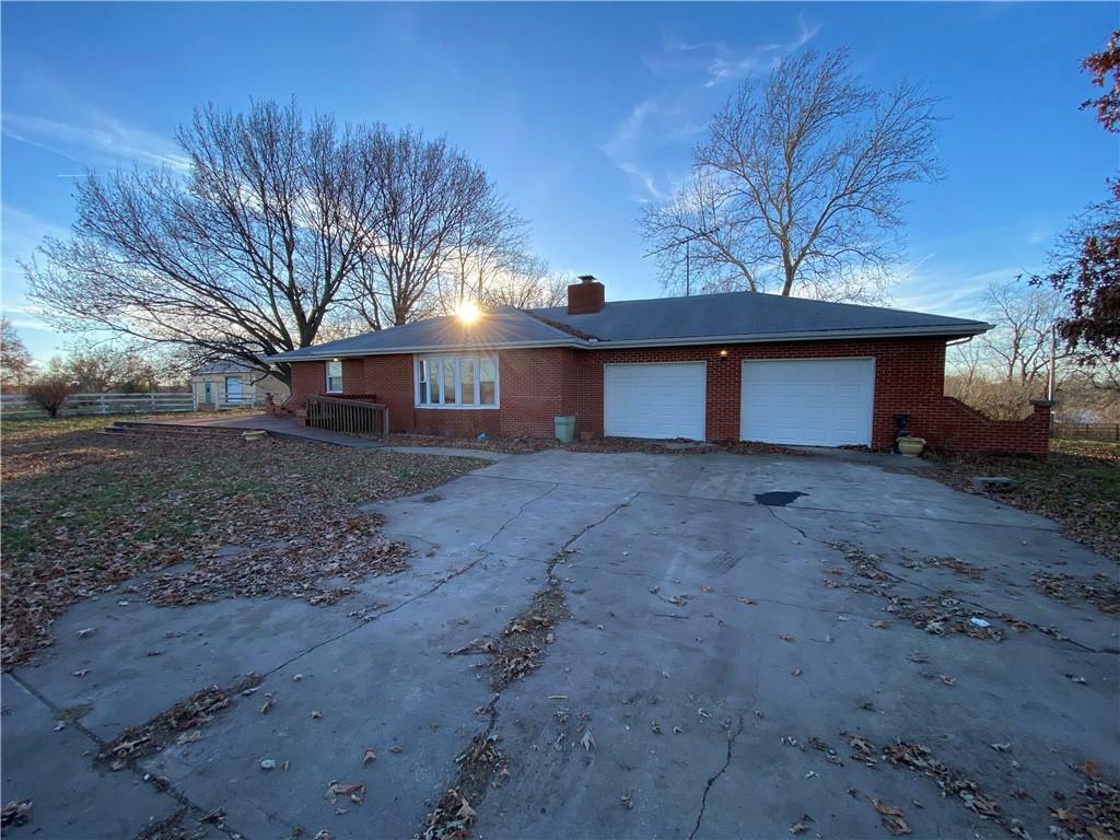 Property Photo:  5466 NW Freeman Road  MO 64477 