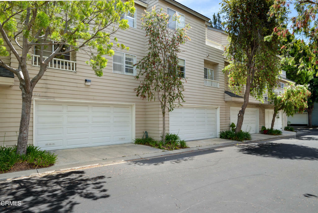 Property Photo:  875 Portola Road  CA 93003 