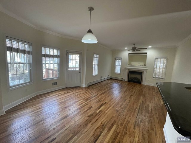 Property Photo:  463 Grandview Avenue  NJ 07631 