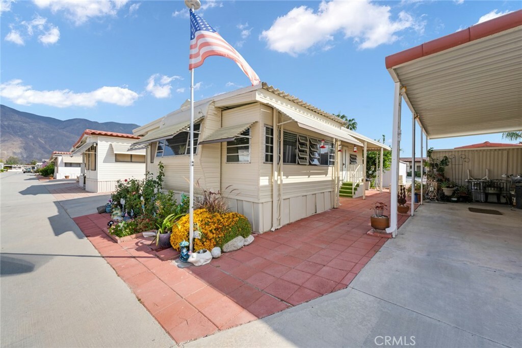 Property Photo: 1341 Sierra Drive CA 92583