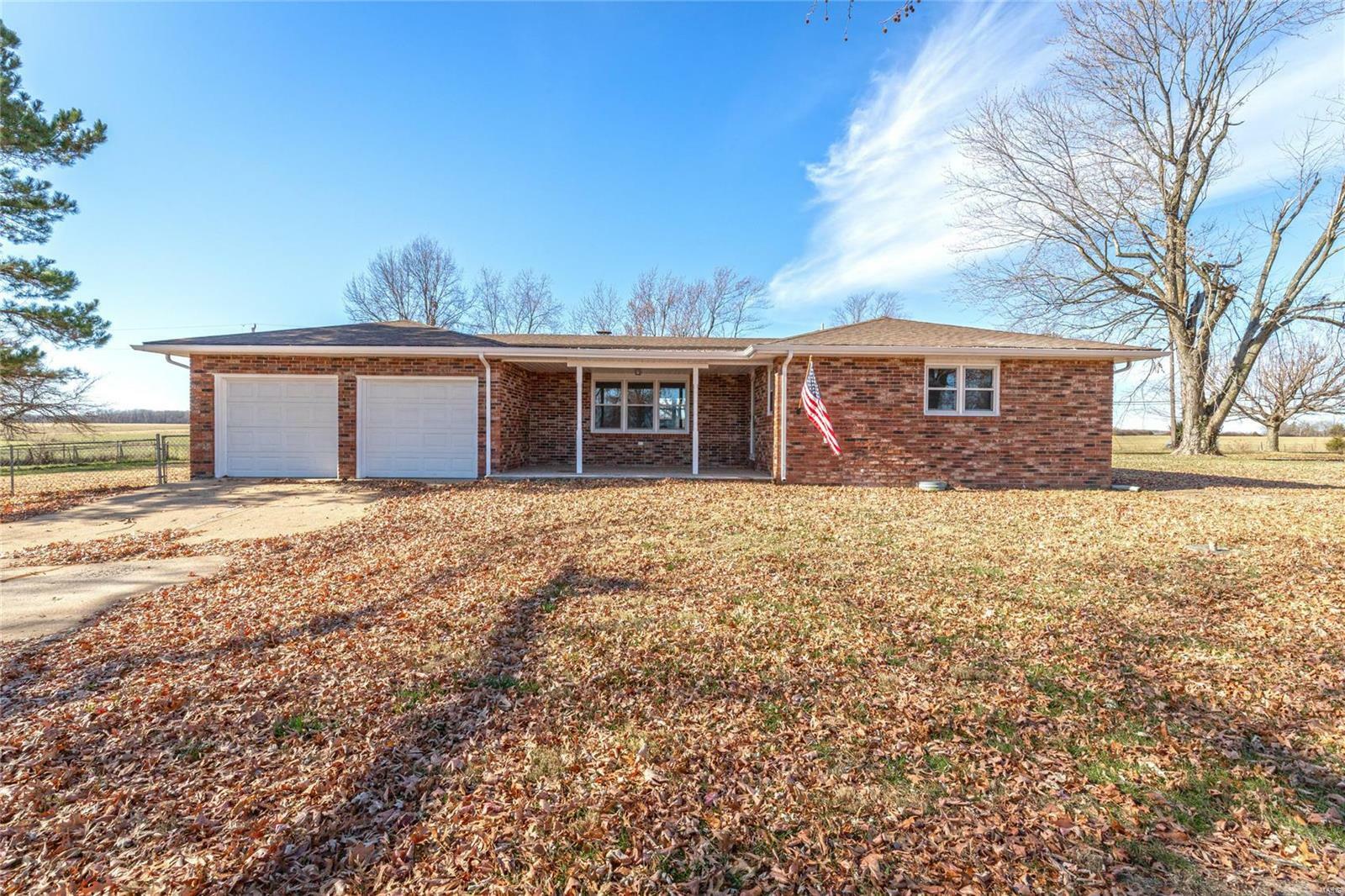 Property Photo:  24469 New Willow Drive  MO 65536 