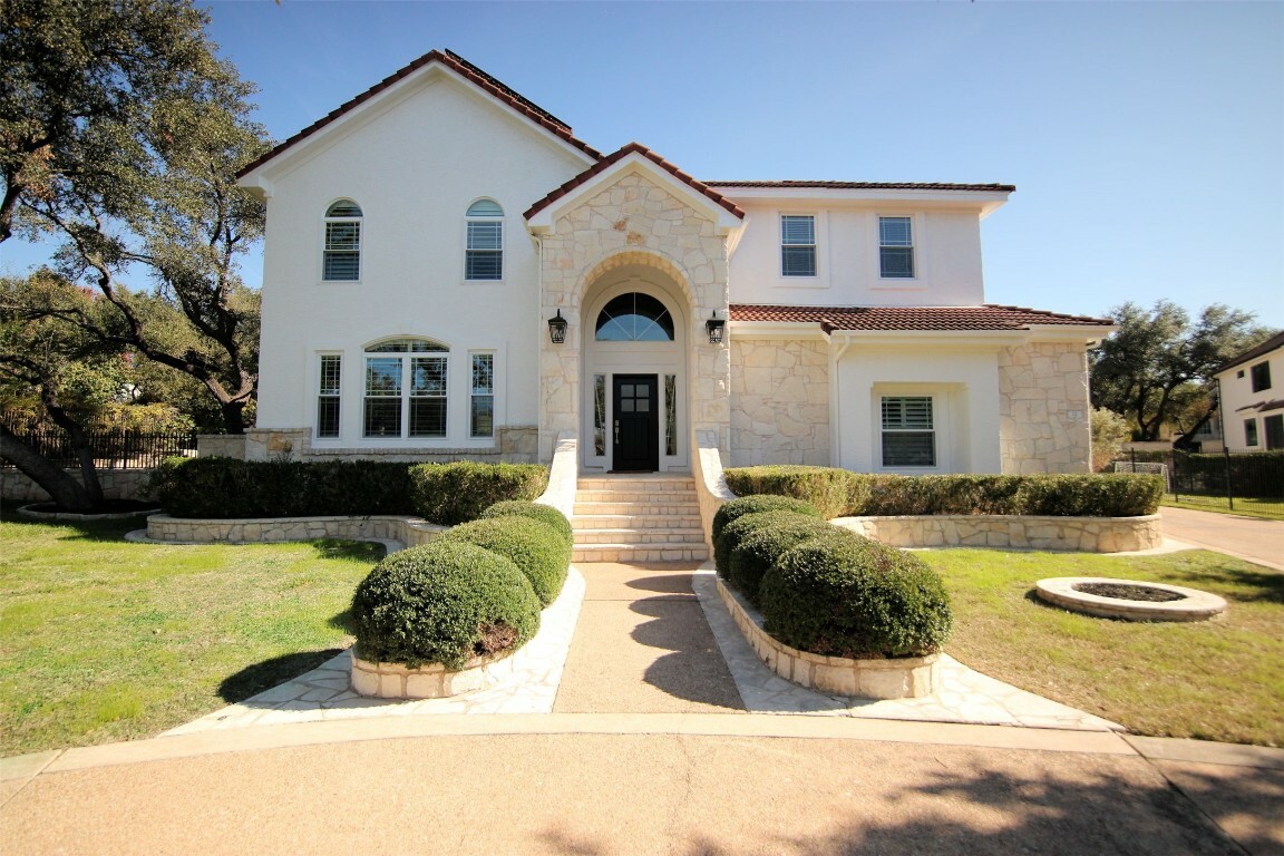 Property Photo:  12 Butterfly Place  TX 78738 