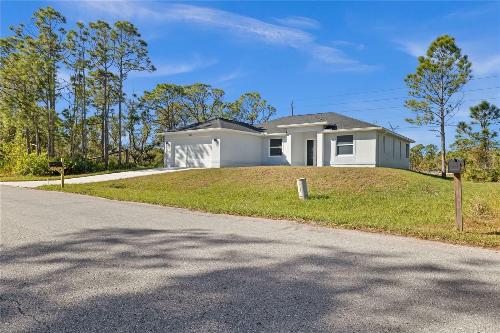 Property Photo:  3297 Swanee Road  FL 33980 