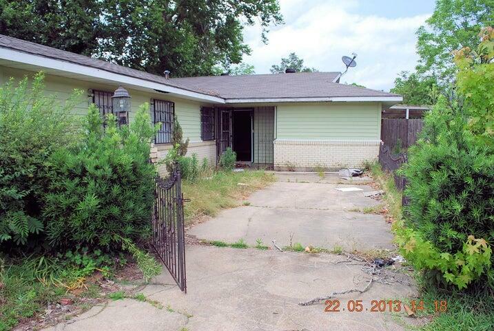 904 Greenbriar St  Deridder LA 70634 photo