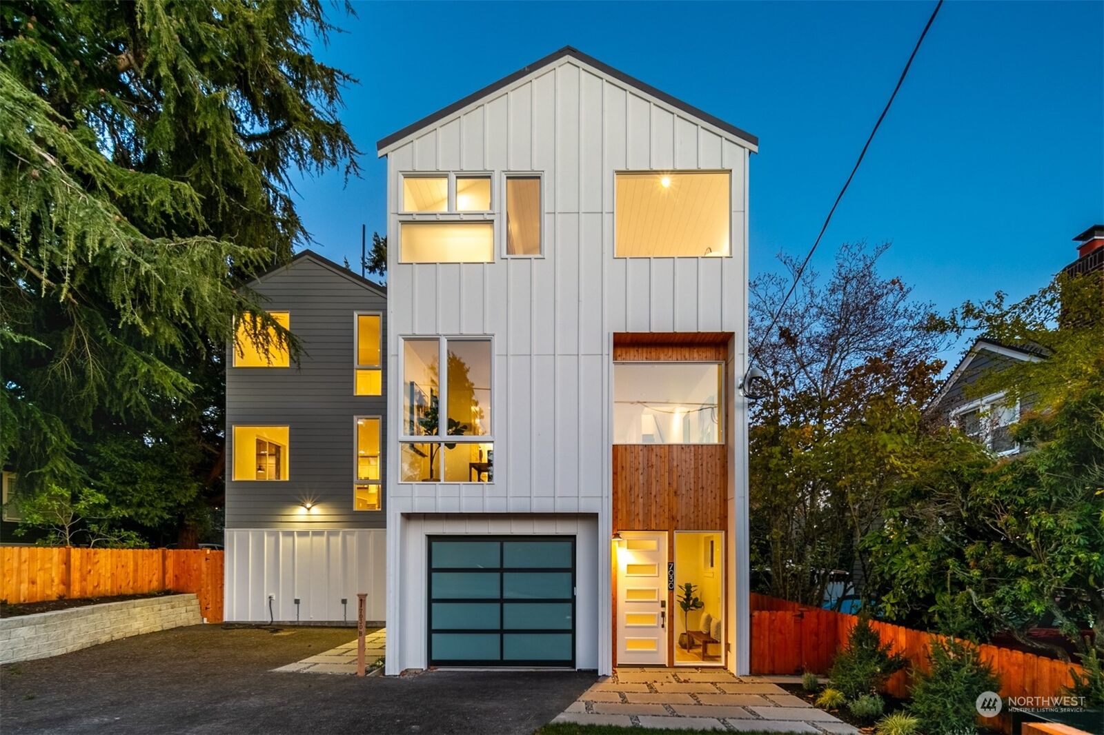 Property Photo:  7030 Mary Avenue NW  WA 98117 