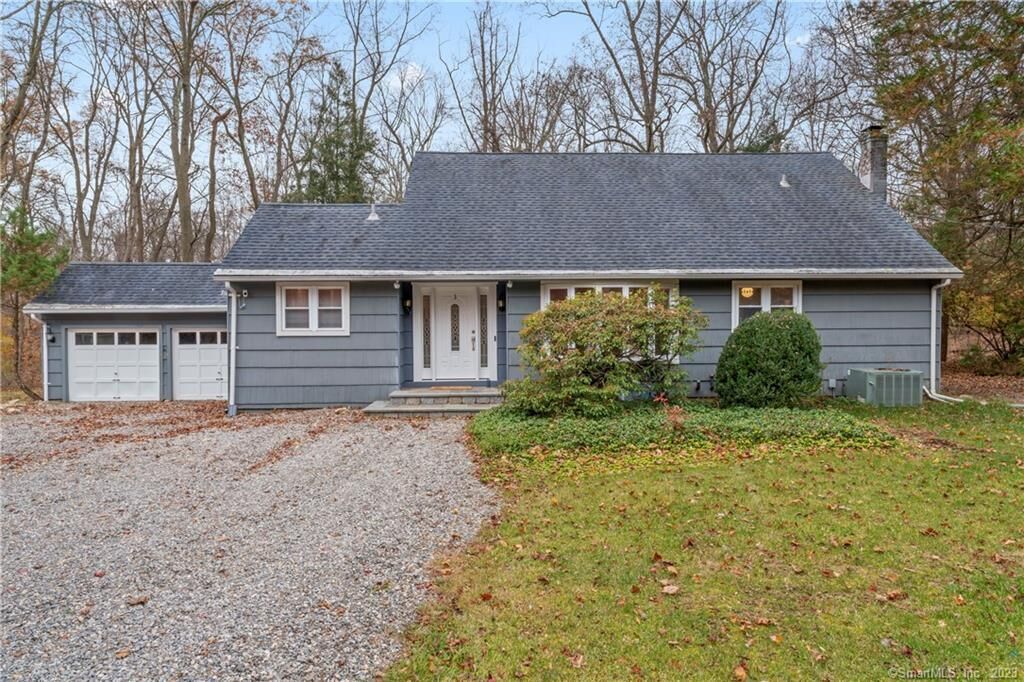 Property Photo:  3 Huckleberry Drive South  CT 06850