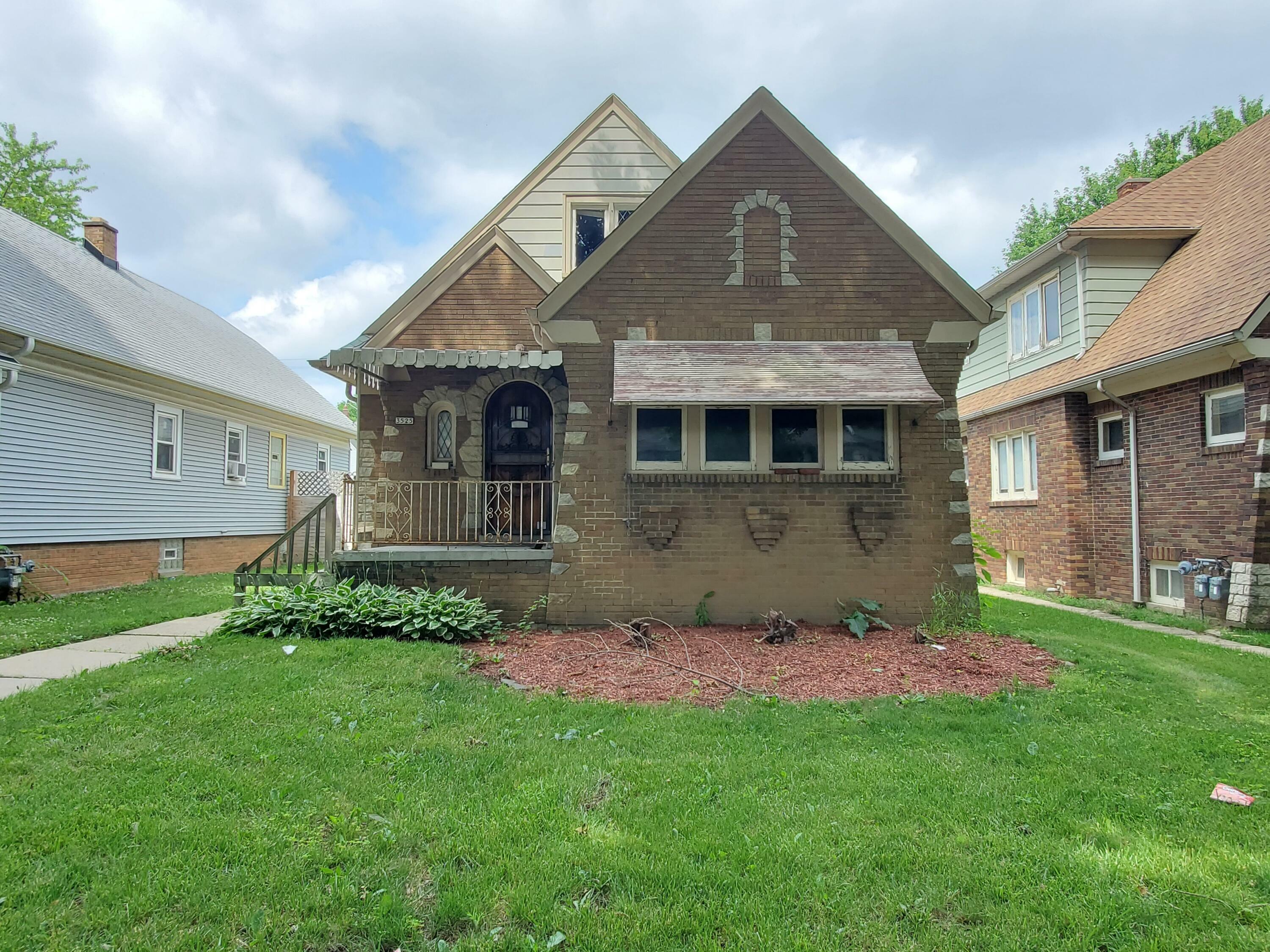 Property Photo:  3525 N 38th St  WI 53216 