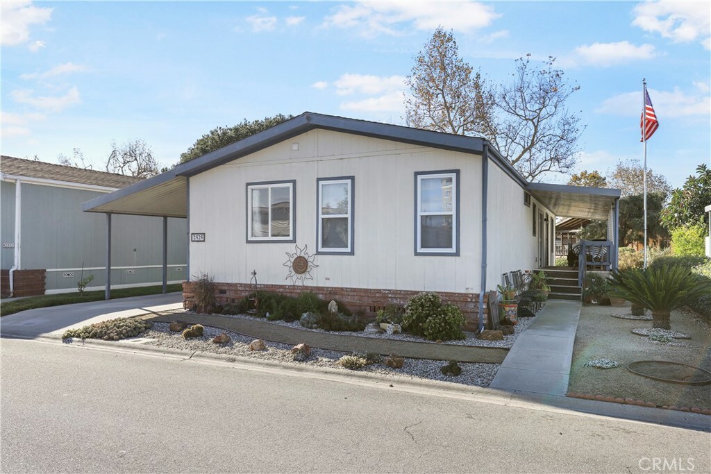 Property Photo:  2525 Apple Lane 87  CA 93036 