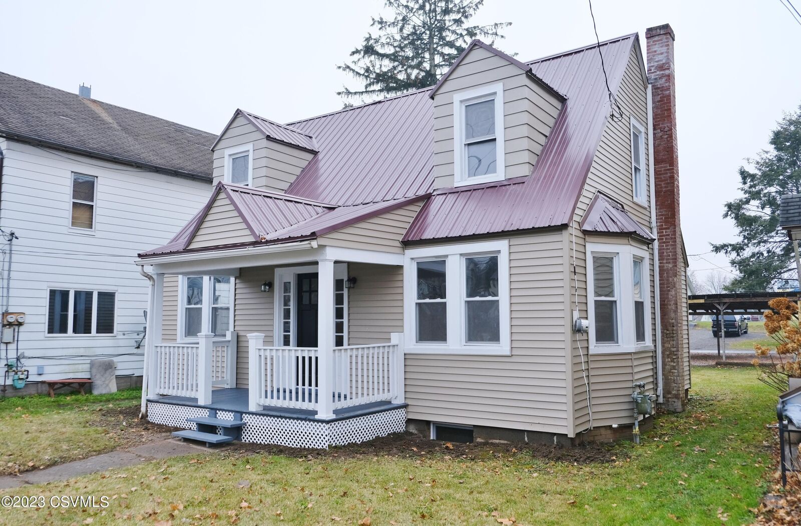 Property Photo:  430 Mahoning Street  PA 17847 