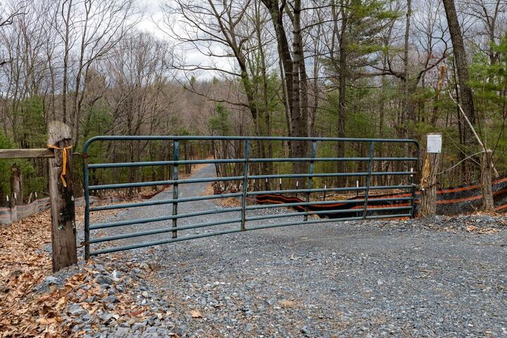 Property Photo:  0 Toms Park Ln  VA 22830 