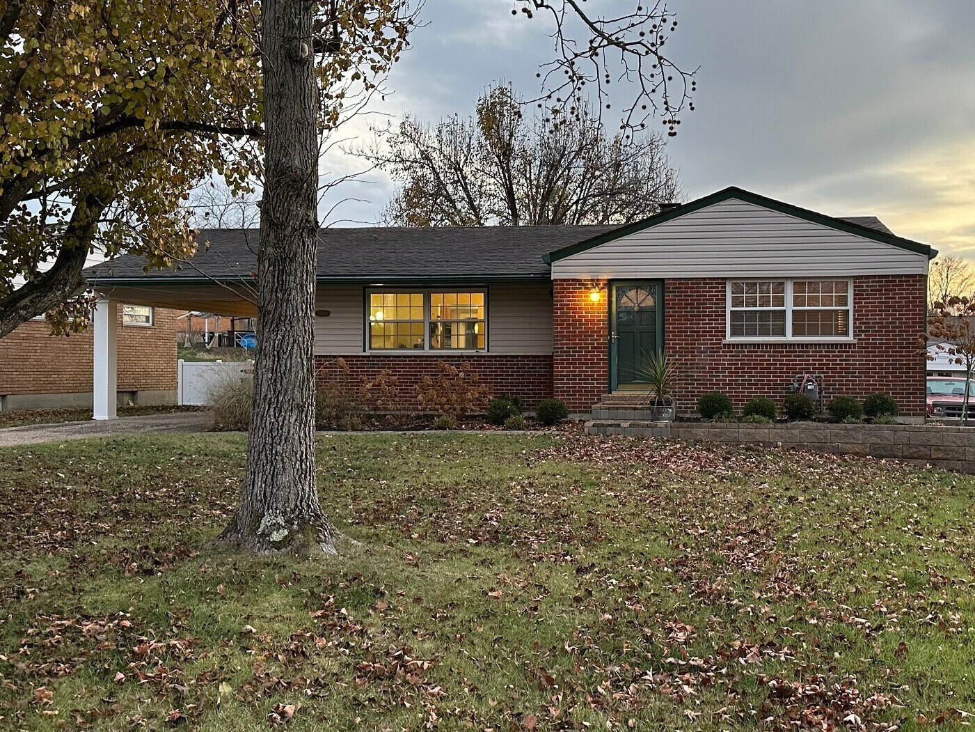 Property Photo: 3849 Creek Road OH 45241