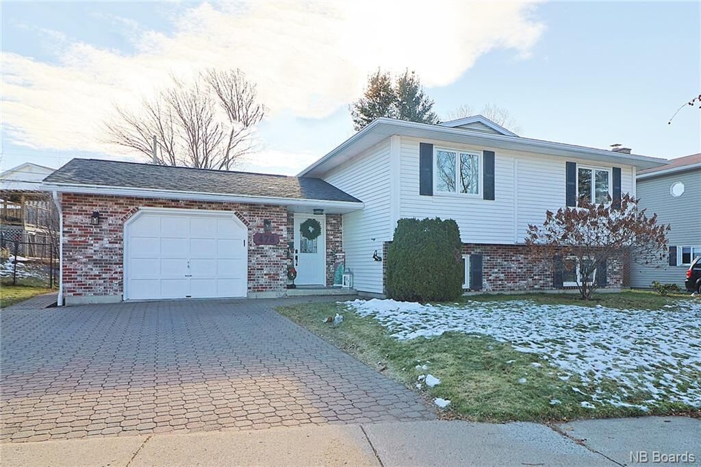 Home for sale in Fredericton 478 Cherry Avenue, Fredericton, NB E3A 5N9