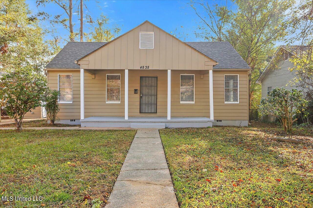 Property Photo:  4838 Woodmont Drive  MS 39206 