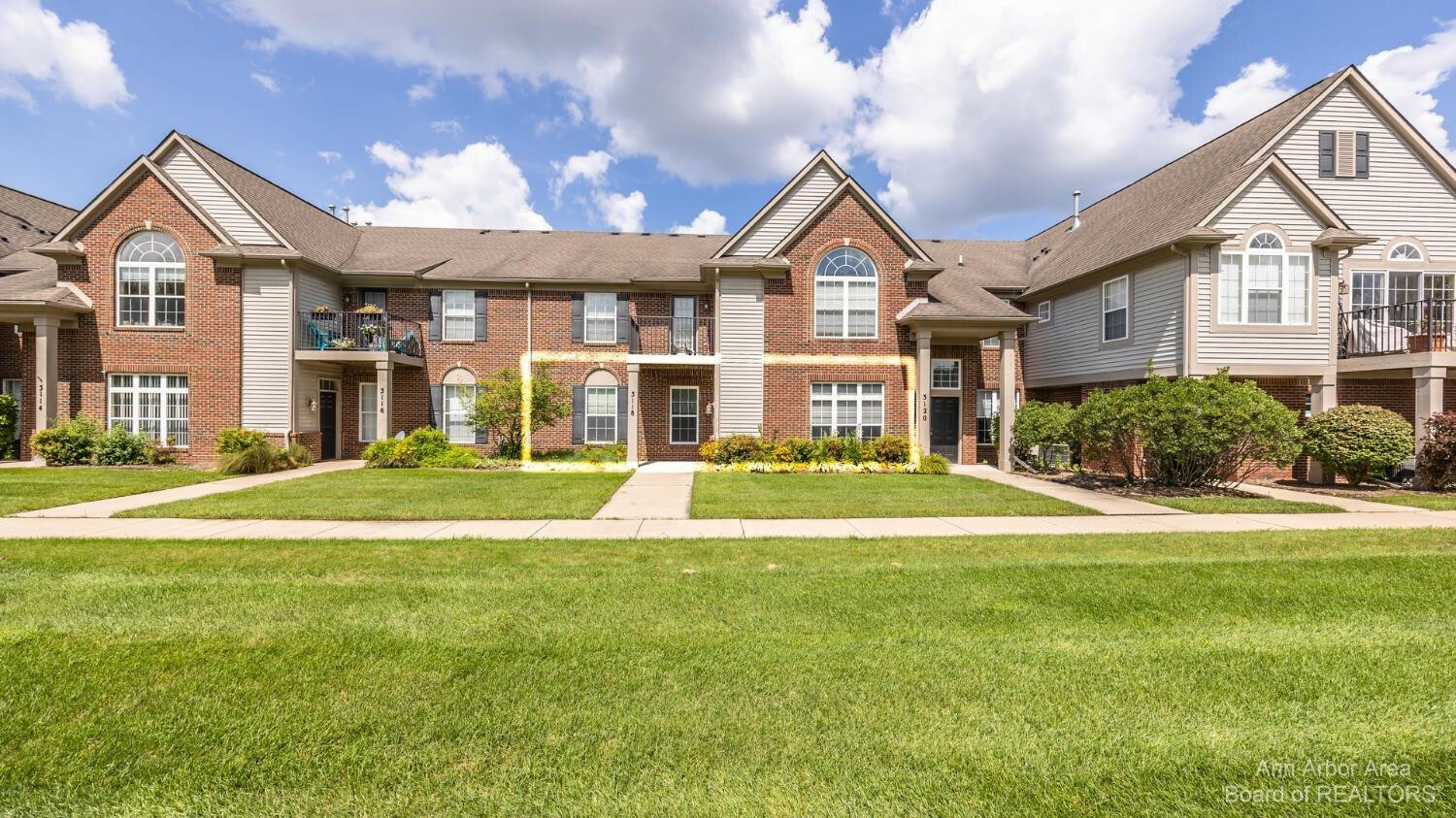 Property Photo: 3118 Primrose Lane MI 48197